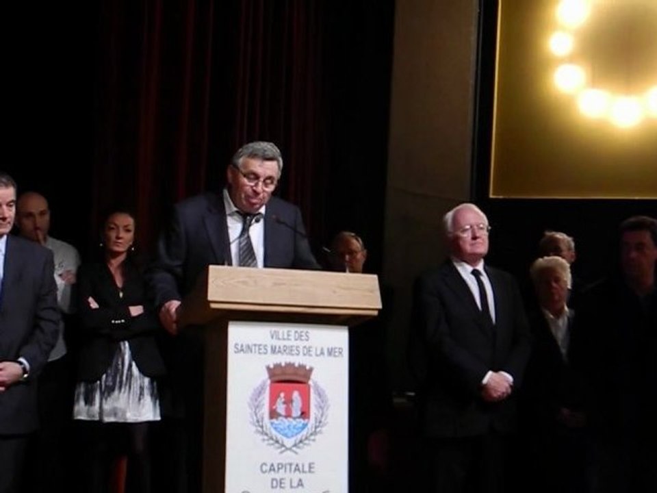 Cérémonie des Voeux 2012 de Monsieur Roland Chassain aux Saintes Maries de la Mer