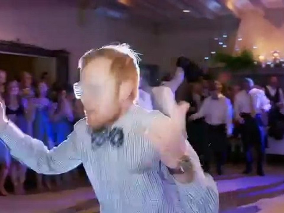 Danse de mariage sur Justin Bieber