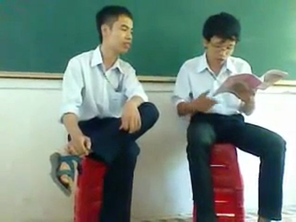 Hỏi xoáy đáp xoay 2