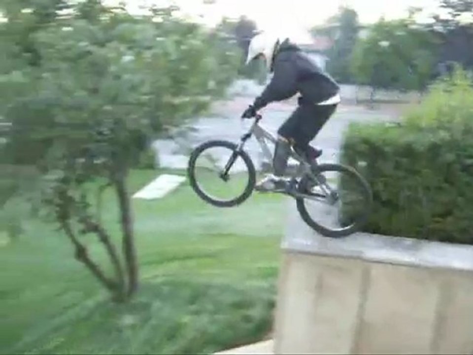 tony_0001