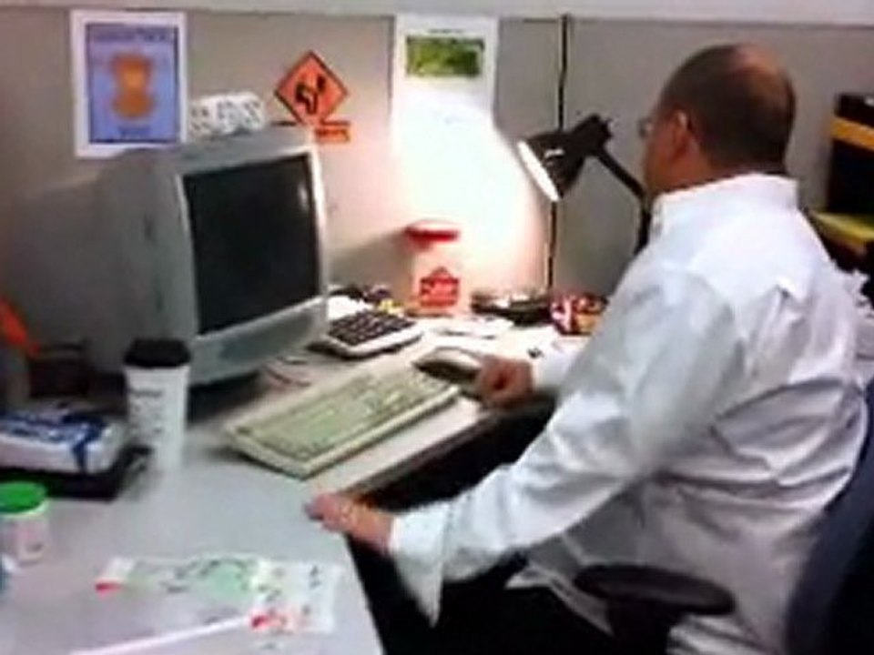 Get your Cubicle Pimped by "Pimp My Cube"!