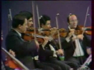 نصري شمس الدين -- لقطف لك وردة حمرا