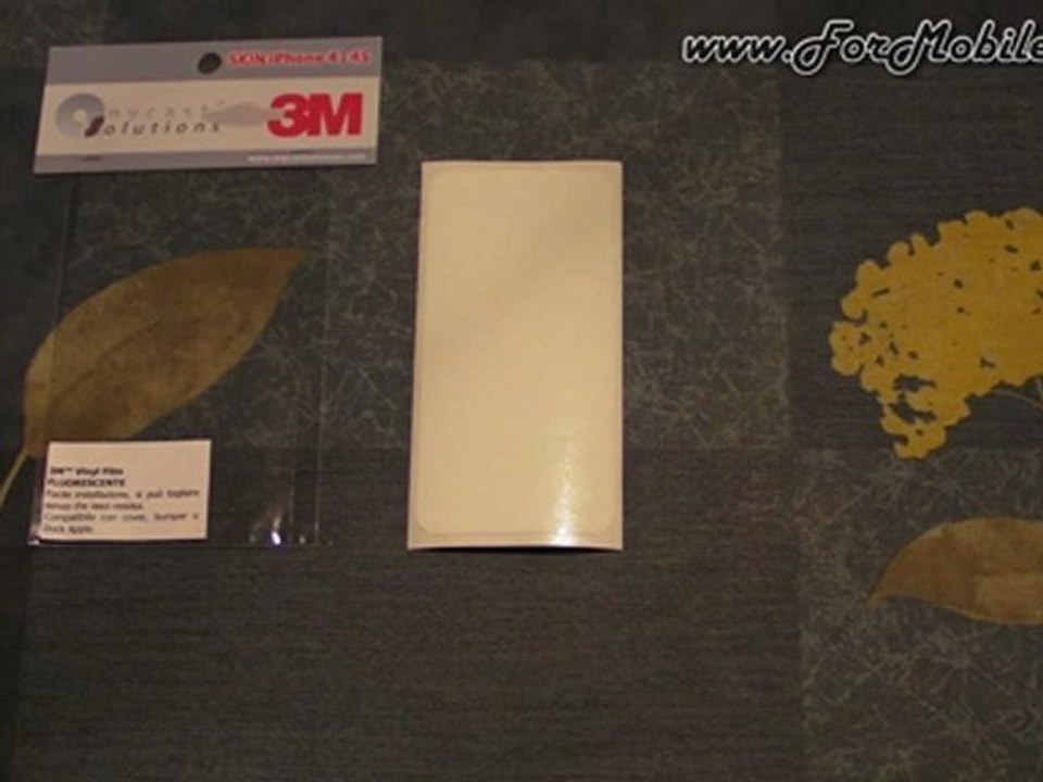 Unboxing di Anycast Solutions skin 3M iPhone 4-4S Fluorescente - esclusiva mondiale !
