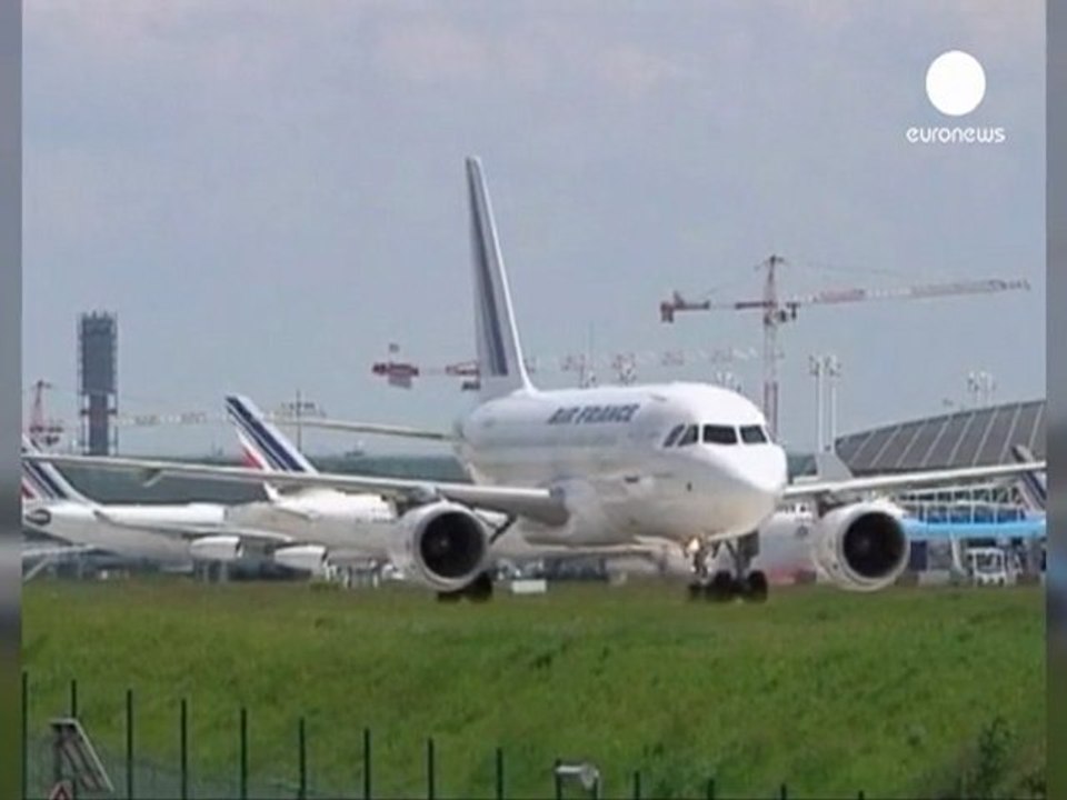 Air France-KLM se repliega para sortear la crisis