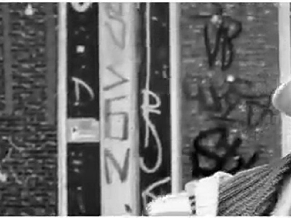 Mr.More Moreno - Viva El Poder de un Mundo Libre (Video)