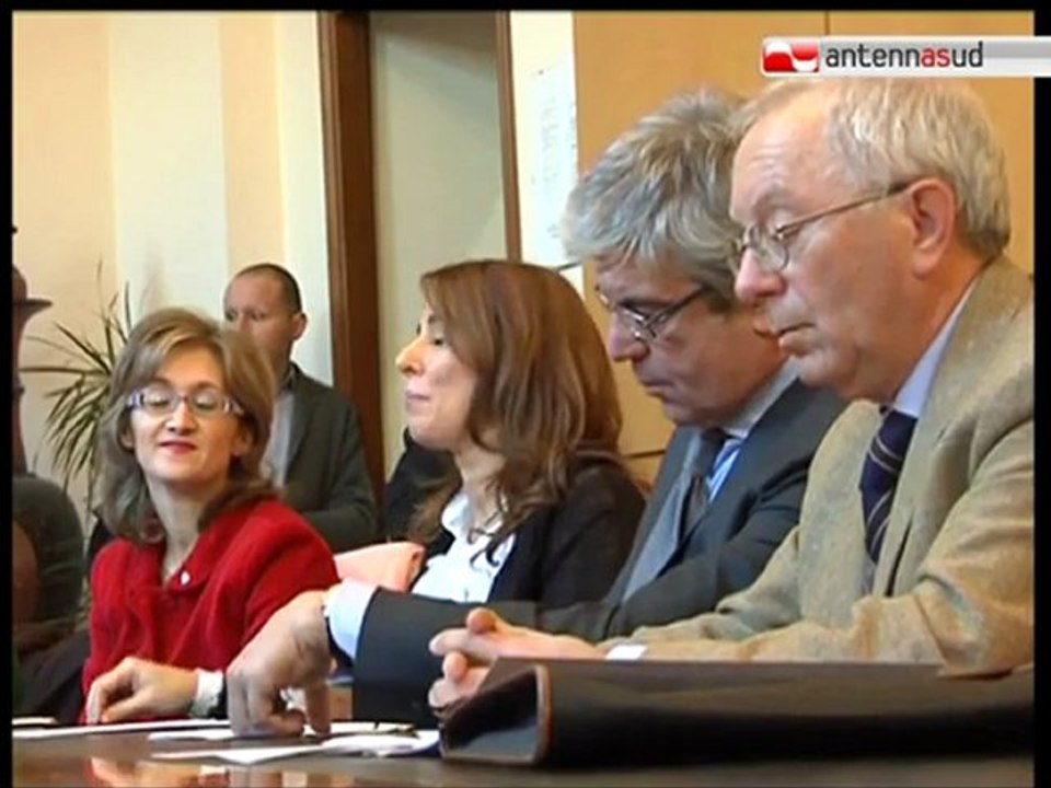 TG 12.01.12 Costa Crociere "offre" 20 posti di lavoro grazie alla Camera di Commercio di Bari