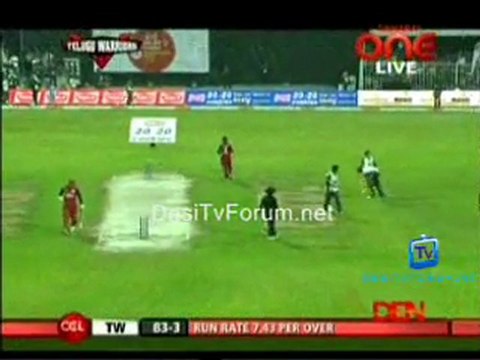 Mumbai Heroes v Telugu Warriors - Telugu Warriors Inning Ov11-12