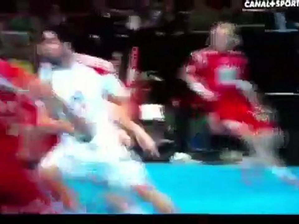 La monstrueuse roucoulette de Luc Abalo face à la Norvège