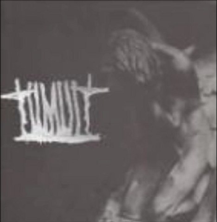 Tumult