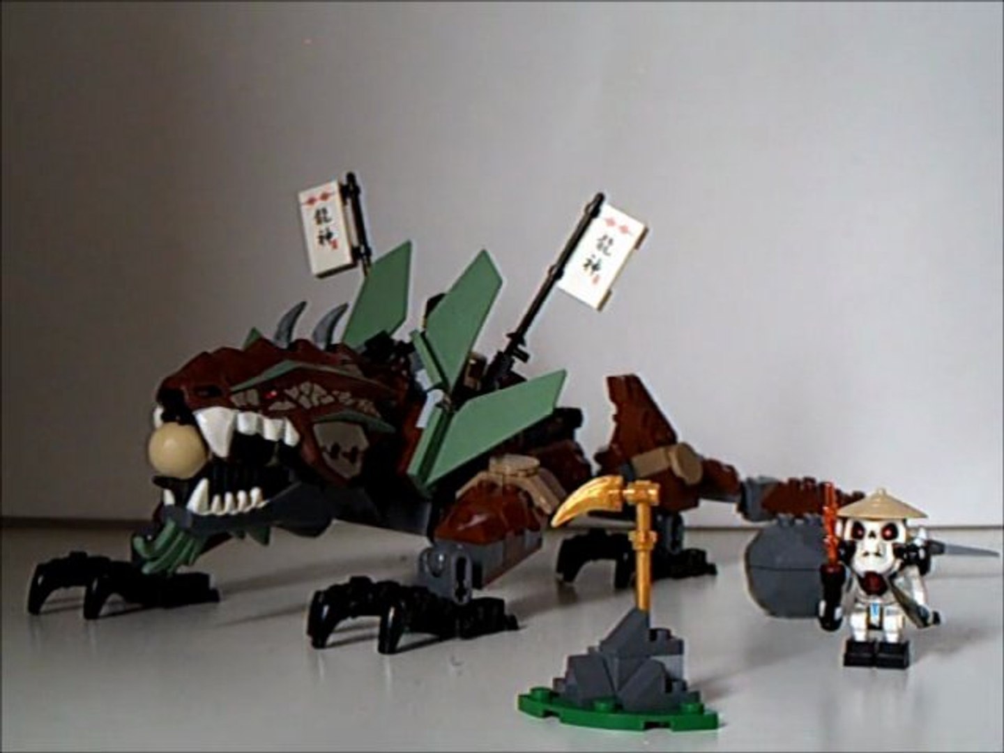 Review Lego Ninjago : La défense du Dragon de terre (2509) - Par  Toa-Bionicle - Vidéo Dailymotion