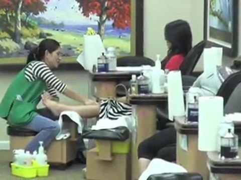 SNTV - Kim Kardashian Will Co-Host 'Live! With Kelly Ripa'