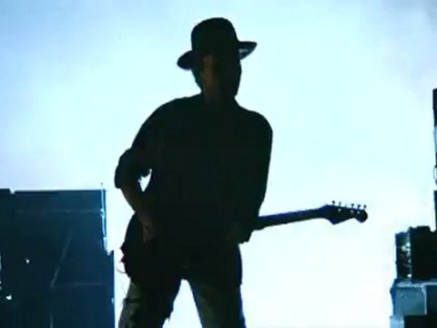 Where The Streets Have No Name (LIVE) / U2