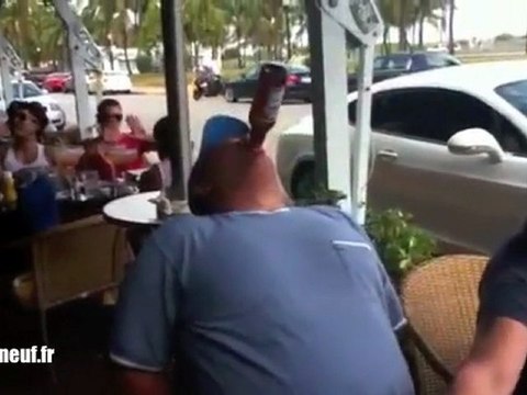 Boire des bières sans les mains