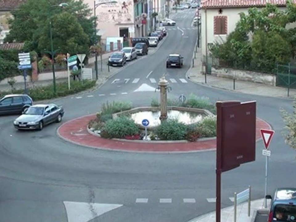 Montech : Rond Point