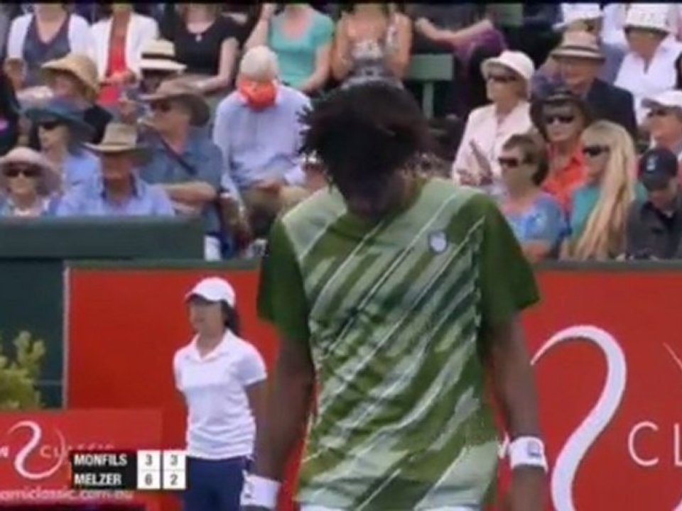 Melbourne - Melzer schlägt Monfils