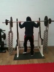 Heavy Chain Bar Squats - http://www.mma-miltonkeynes.com Milton Keynes MMA MK Mixed Martial Arts