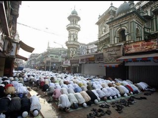 cheikh Younes qu'Allah ta3ala le preserve bayan 2/2