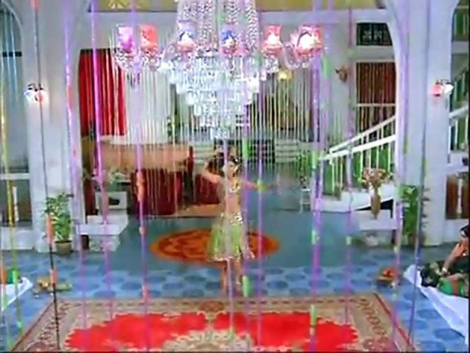 Saadhanai - Athimara Poovithu