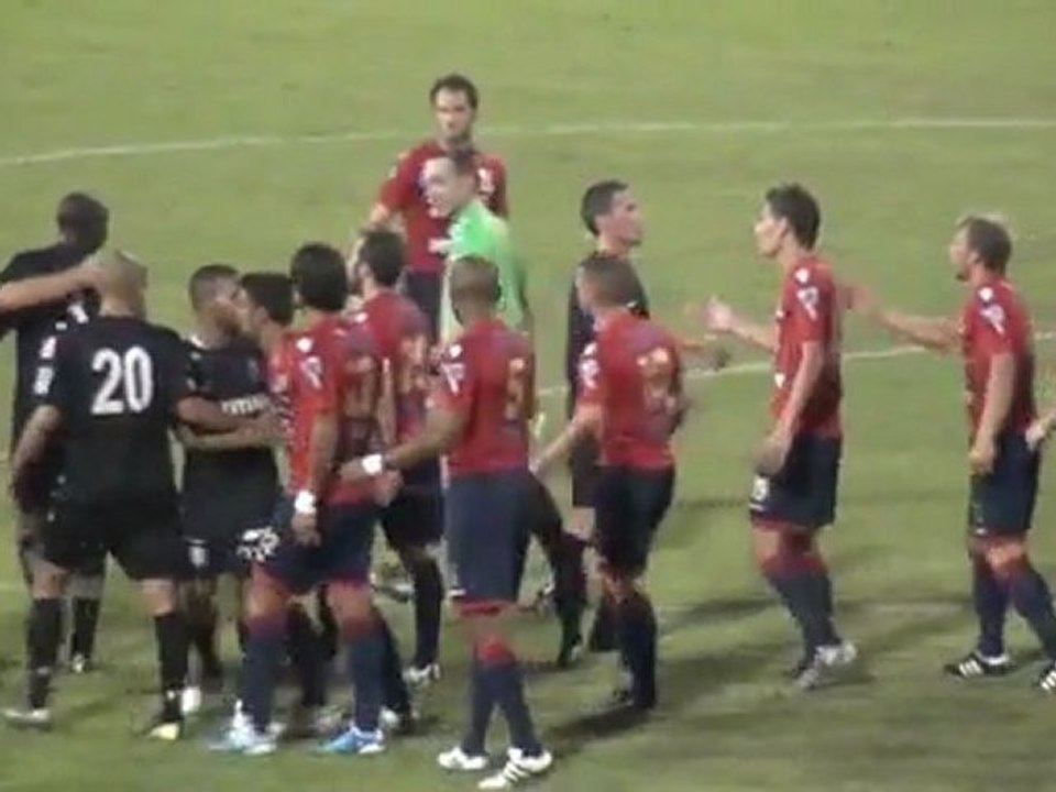 Resume GFCOA-US Quevilly (National - 4eme journée)