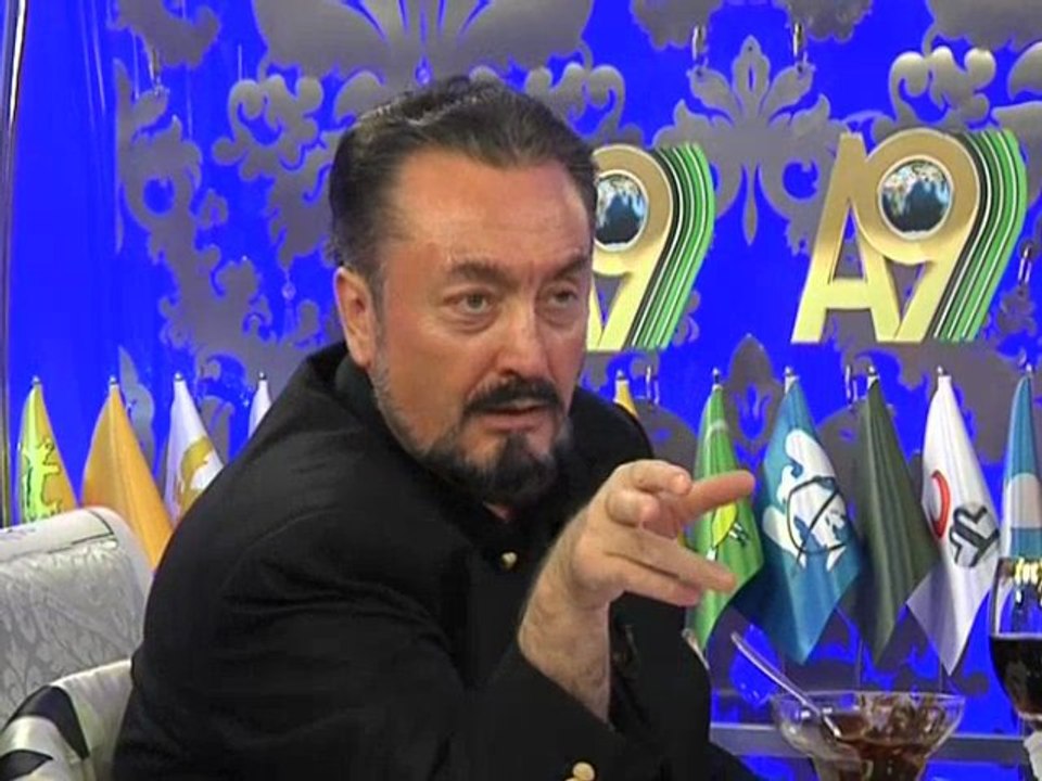 Akıllı bir insan Allah'ı inkar edemez (Adnan Oktar)