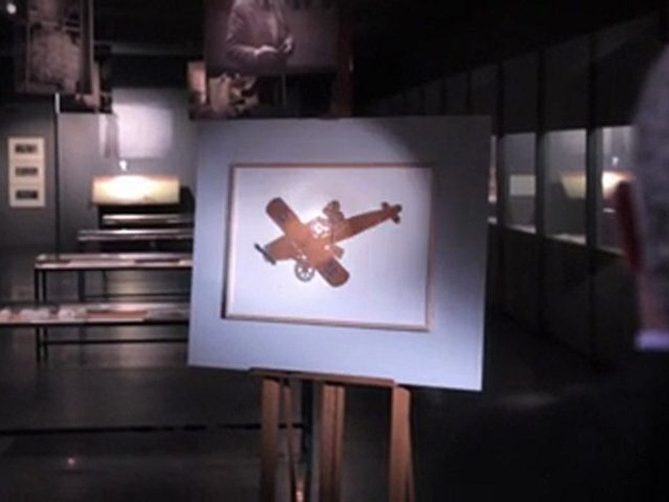 Flight At The museum | Benaki | Emptyfilm | 2011