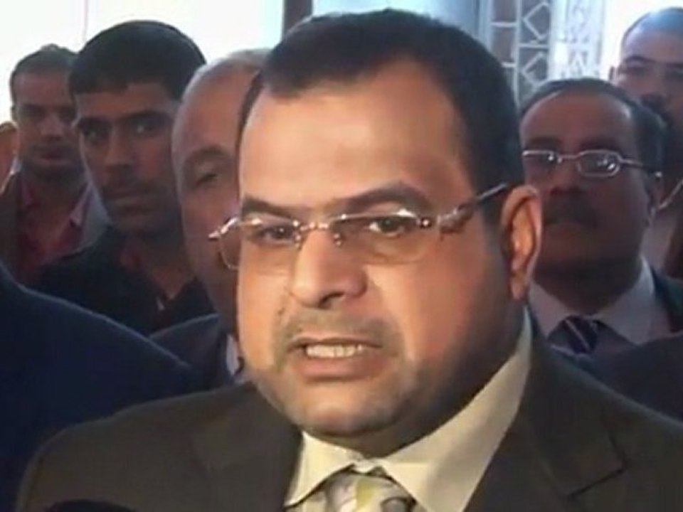Iraq officials visit Basra blast victims