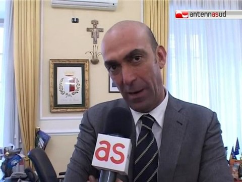 TG 14.01.12 Ascensori fermi al Tribunale di Bari, il Comune spiega
