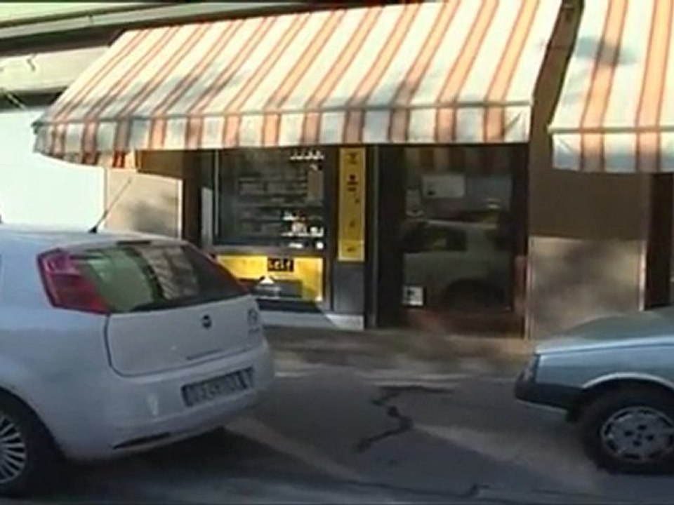 domenica chiuso ce il self-service