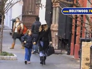 Sarah Jessica Parker Walks the Kid