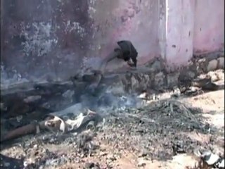 Gunmen storm police station