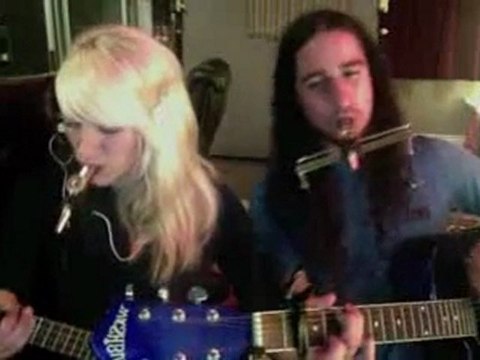 Don t Worry Be Happy - Gianni and Sarah Bobby McFerrin