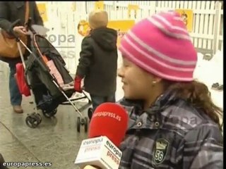La Plaza Felipe II de Madrid se cubre de nieve