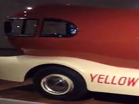 Henry Ford Museum: 1952 Oscar Mayer Wienermobile