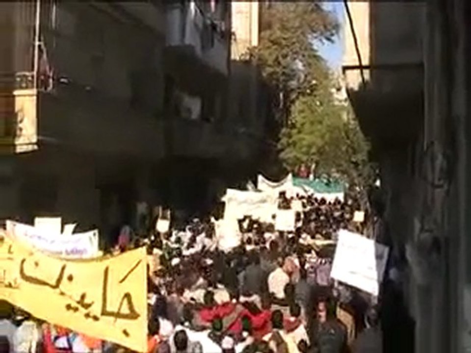 فري برس   حمص باب تدمر جمعة المنطقة العازلة مطلبنا يا حمص لا تهتمي 2 12 2011