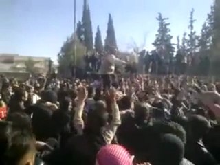 فري برس   مظاهرة بحلب   الباب جمعة المنطقة العازلة مطلبنا 2 12 2011 ج1