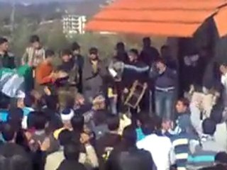 فري برس   اللاذقية   الحفة المشيرفة جمعة المنطقة العازلة 2 12 2011