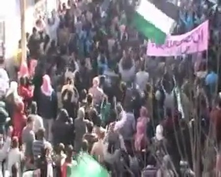 فري برس حماة الحميدية يا حمص و الله معاكي للموت جمعة المنطقة العازلة 2 12 2011