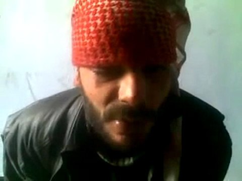 فري برس اعترافات شبيح تم إلقاء القبض عليه في المواجهات التي حصلت في كرم الزيتون 4 11 2011