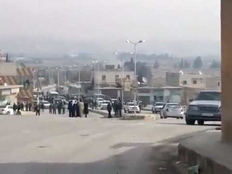 فري برس حلب عندان التواجد الامني الكثيف 5 12 2011