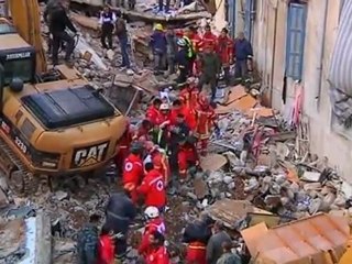 Bodies pulled from Beirut rubble