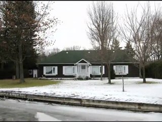 SOLD | Georgina | Direct Waterfront | Lakefront | Cottage  Peroff