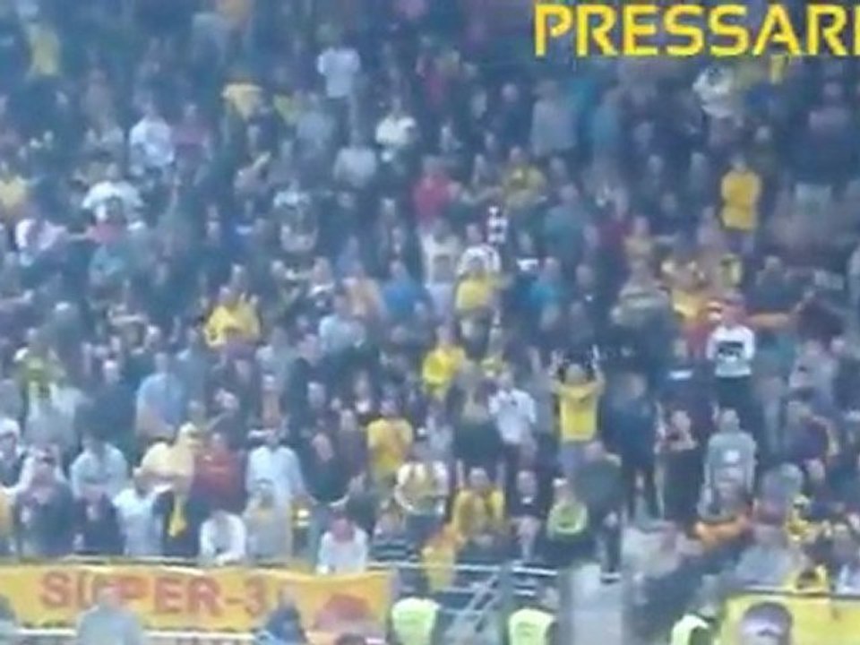 Δώσε στον βάζελο βολές