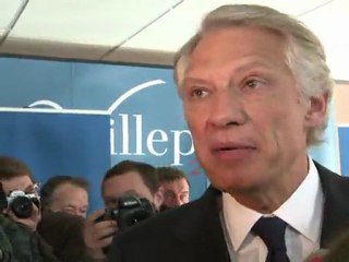 French candidate calls triple-A loss 'humiliation'