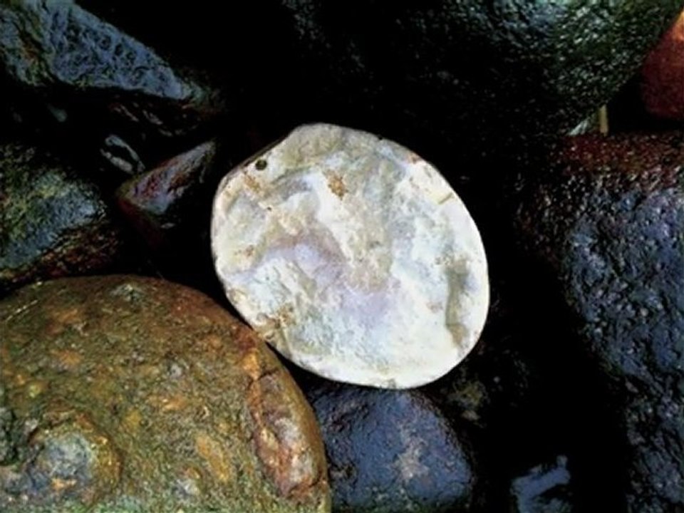 Round Stones