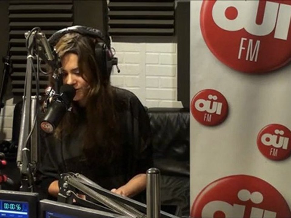 Emilie Simon - Bronski Beat Cover - Session Acoustique OÜI FM