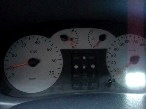 Démarrage Clio 2 1.2L 8V (Batterie en fin de vie)