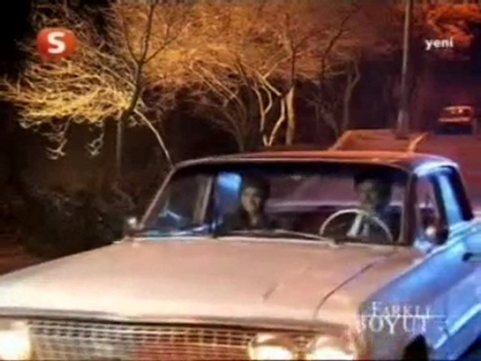 Farklı Boyut Melek Özel Klip