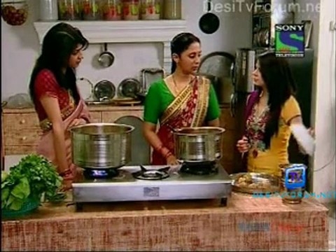 Saas Bina Sasural - 17th January 2012 Video Watch Online part4