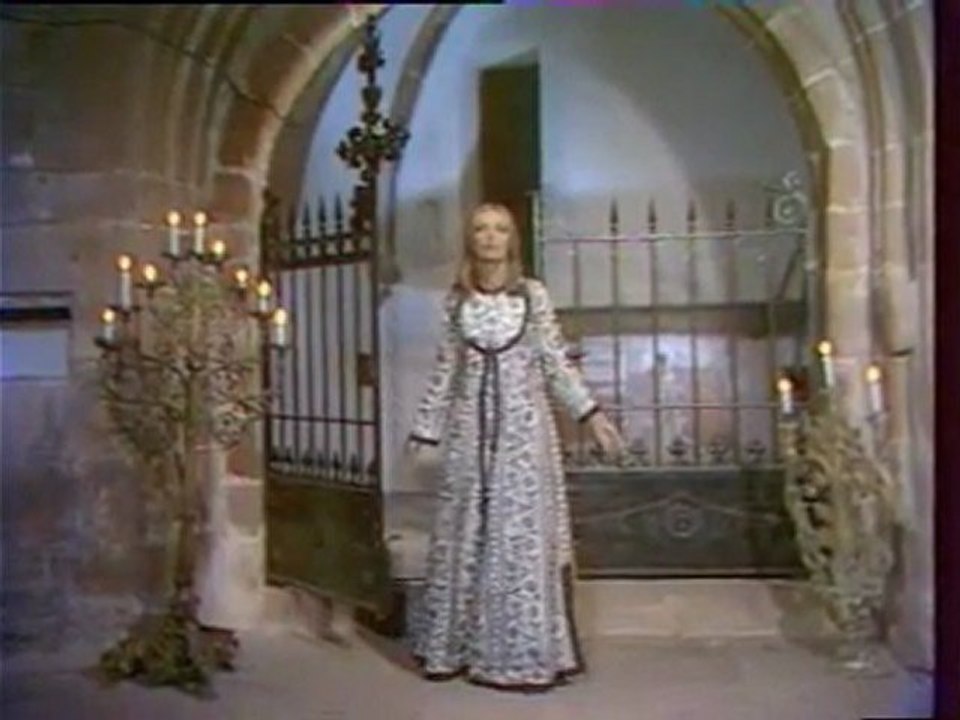 Marie Laforêt: L'automne rêve aux lilas (1971)