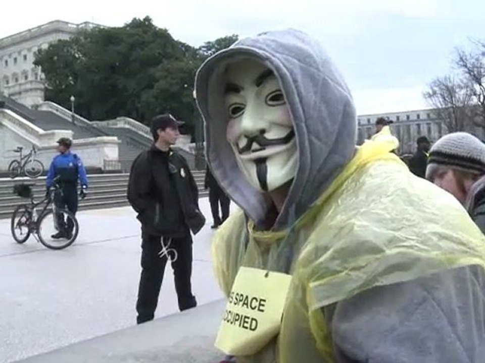 "Occupy" poursuit la protestation devant le Congrès américain